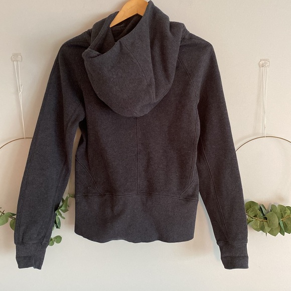 Lululemon Under Wraps Pullover
Heathered Black size 6 hoodie sweatshirt - Picture 5 of 15